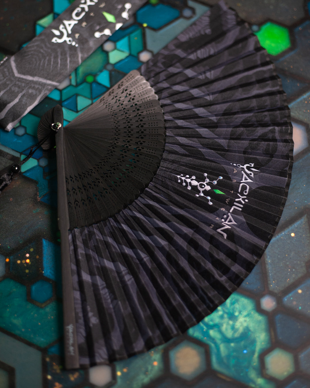 Hand Fan / Bamboo - SANDOKAN